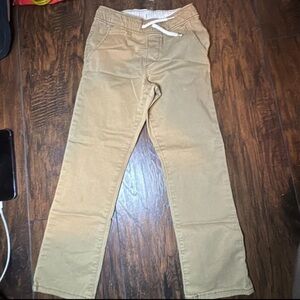 Old Navy Khakis 5T Boys EUC